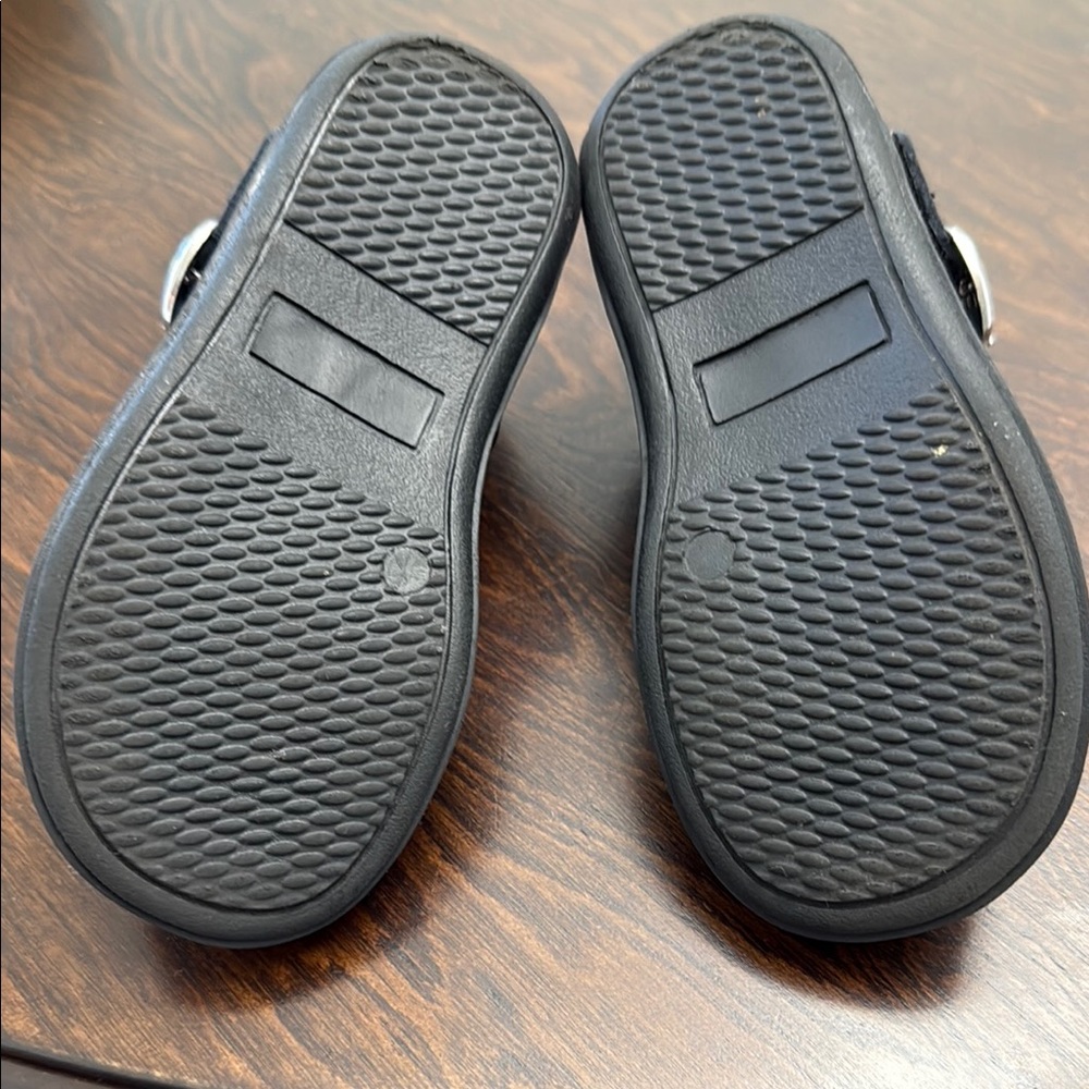 Black and Cream Dress Shoes with Adjustable Strap - Picture 6 of 7